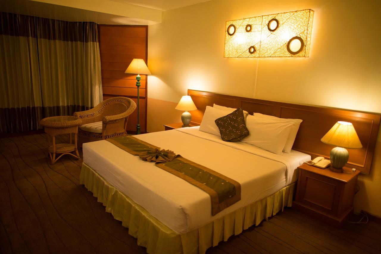 Phayao Gateway Hotel Exterior photo