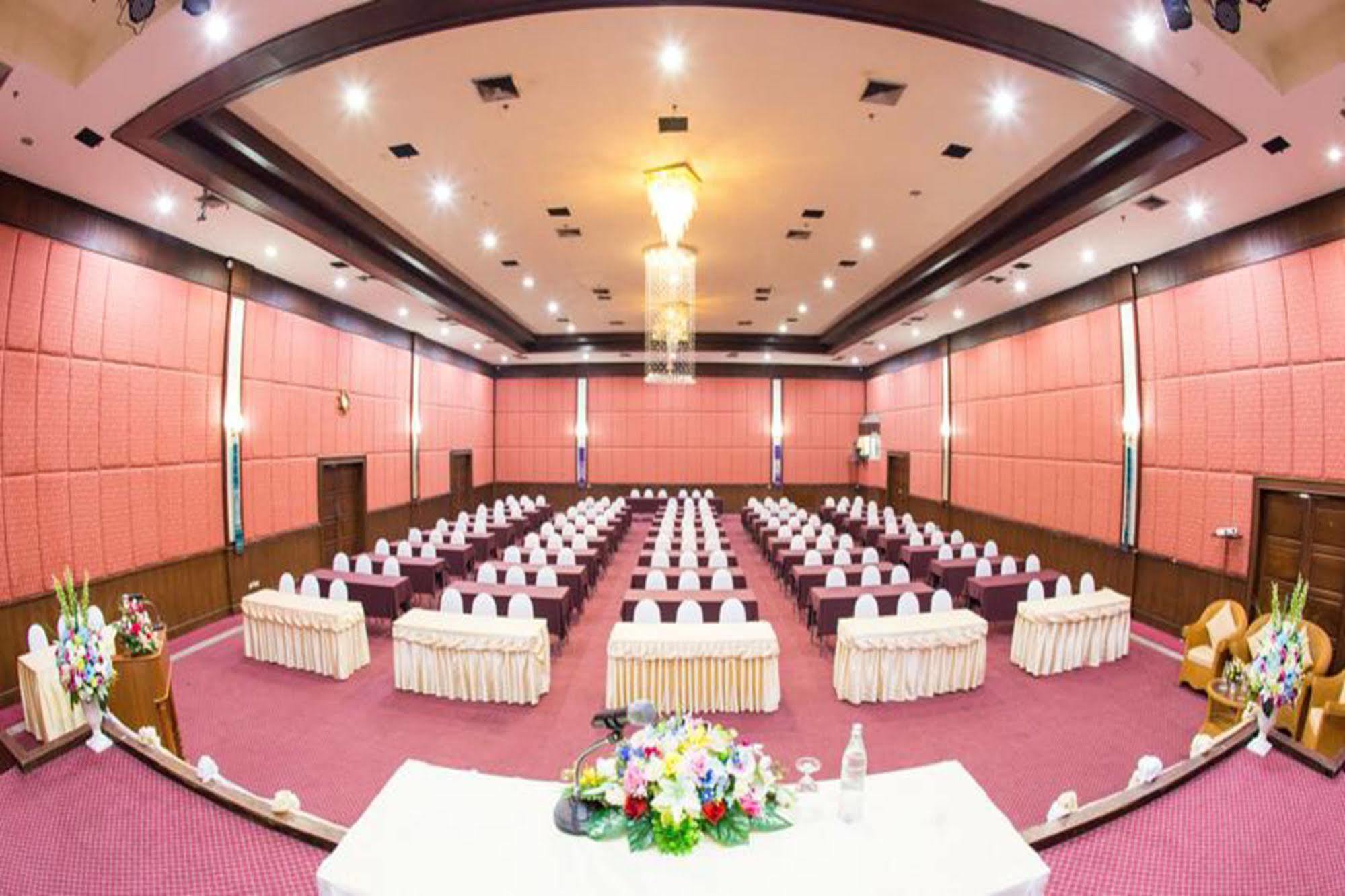 Phayao Gateway Hotel Exterior photo
